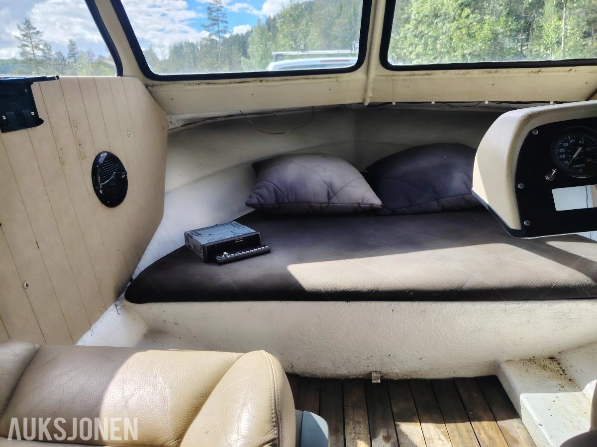 1985 Skibsplast 550 55hk Yamaha Båthenger